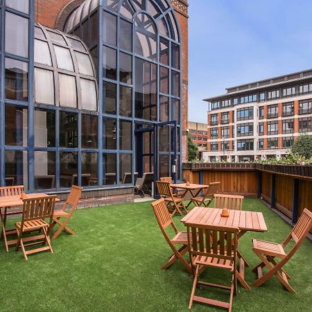 Crowne Plaza Leeds By Ihg Hotel Exterior foto