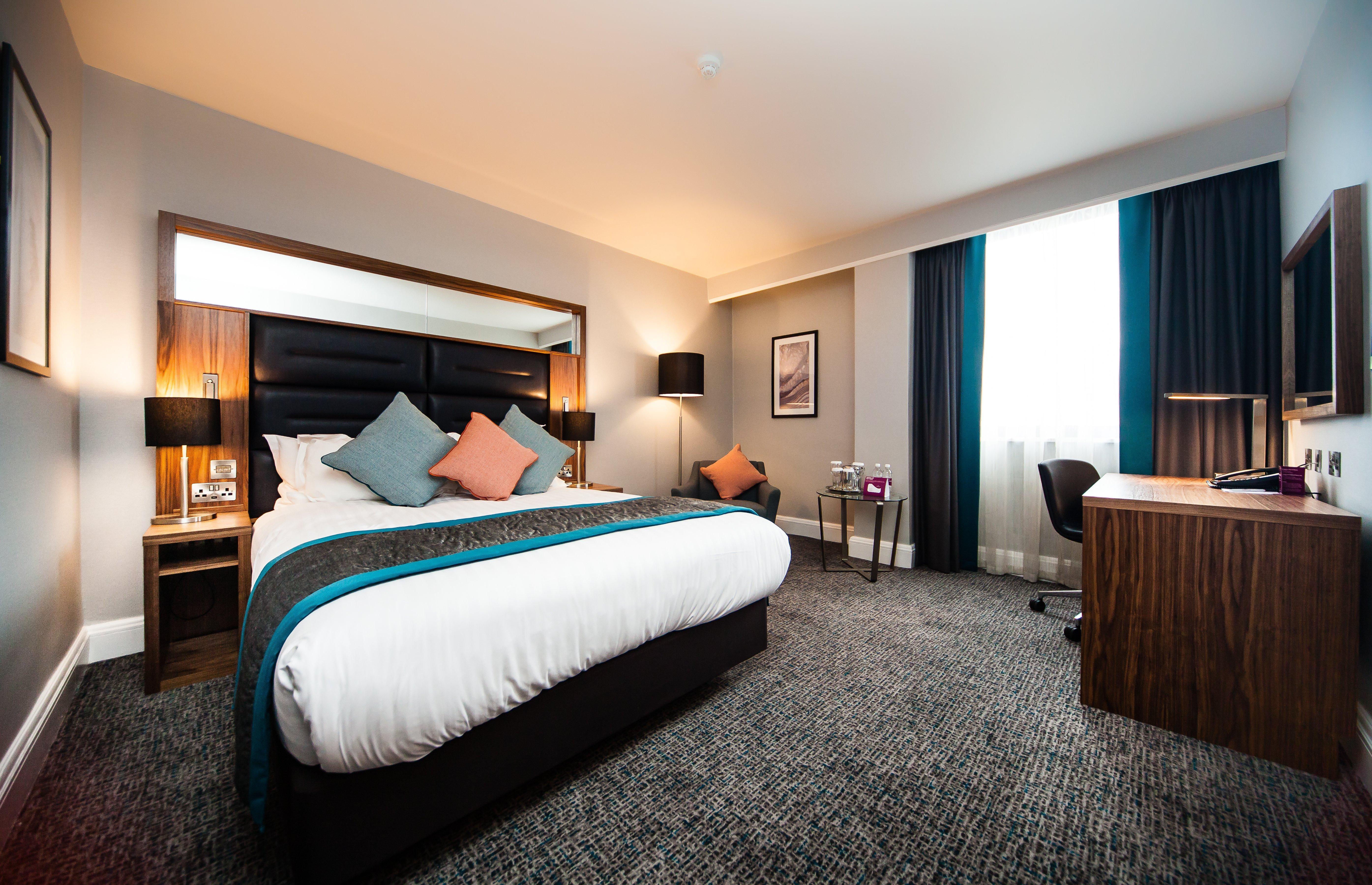 Crowne Plaza Leeds By Ihg Hotel Exterior foto
