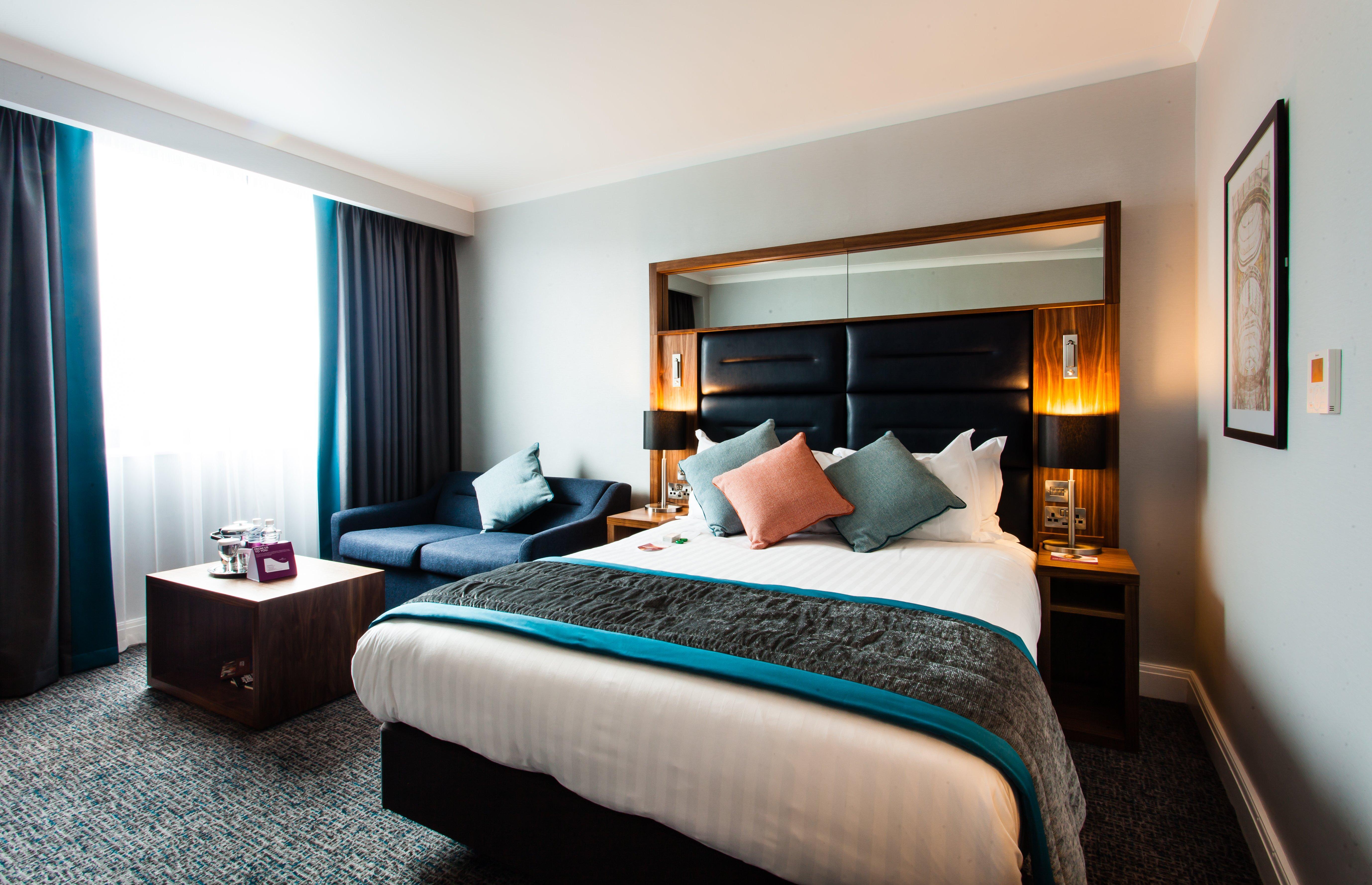 Crowne Plaza Leeds By Ihg Hotel Exterior foto