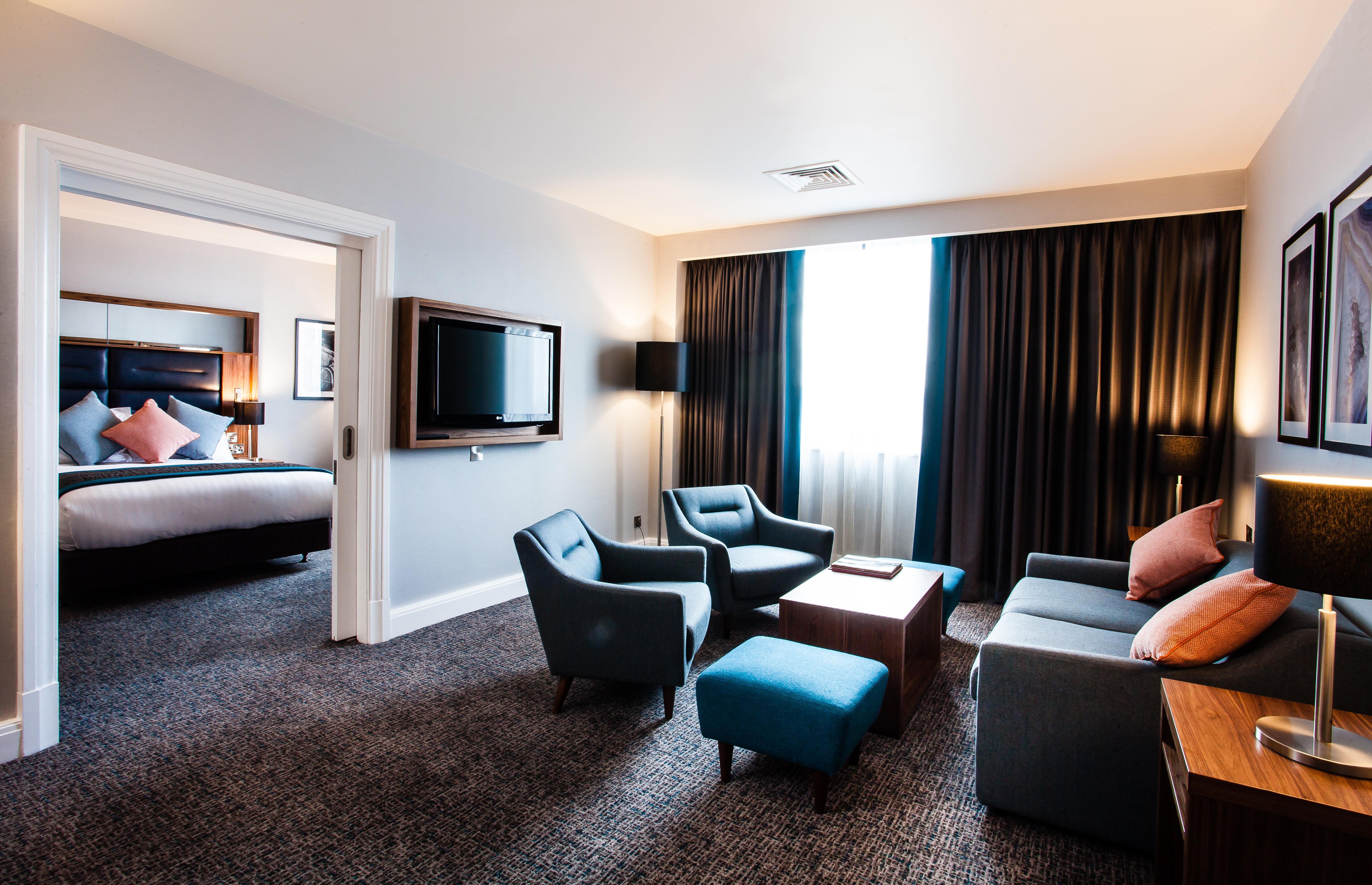 Crowne Plaza Leeds By Ihg Hotel Exterior foto