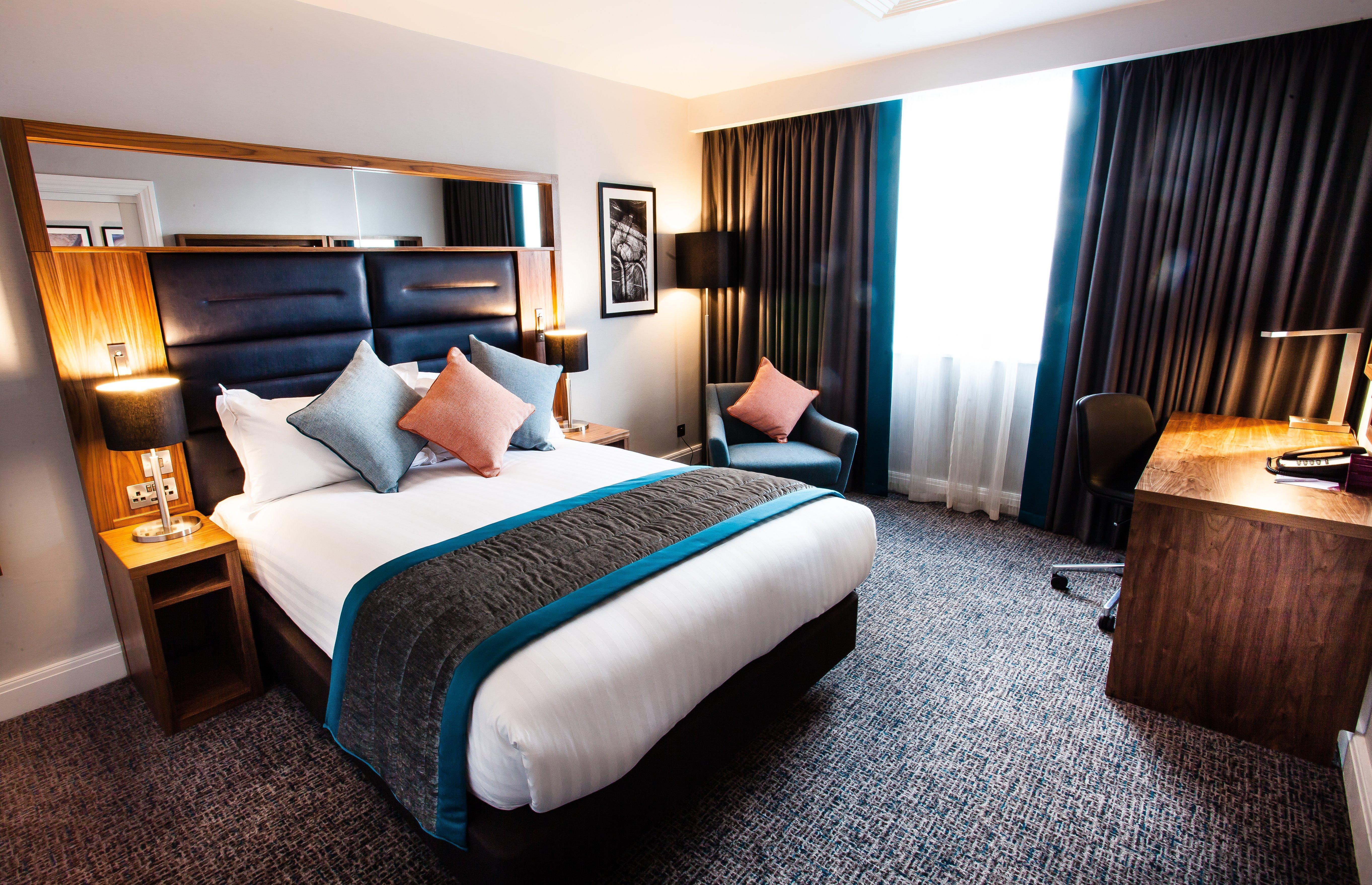 Crowne Plaza Leeds By Ihg Hotel Exterior foto