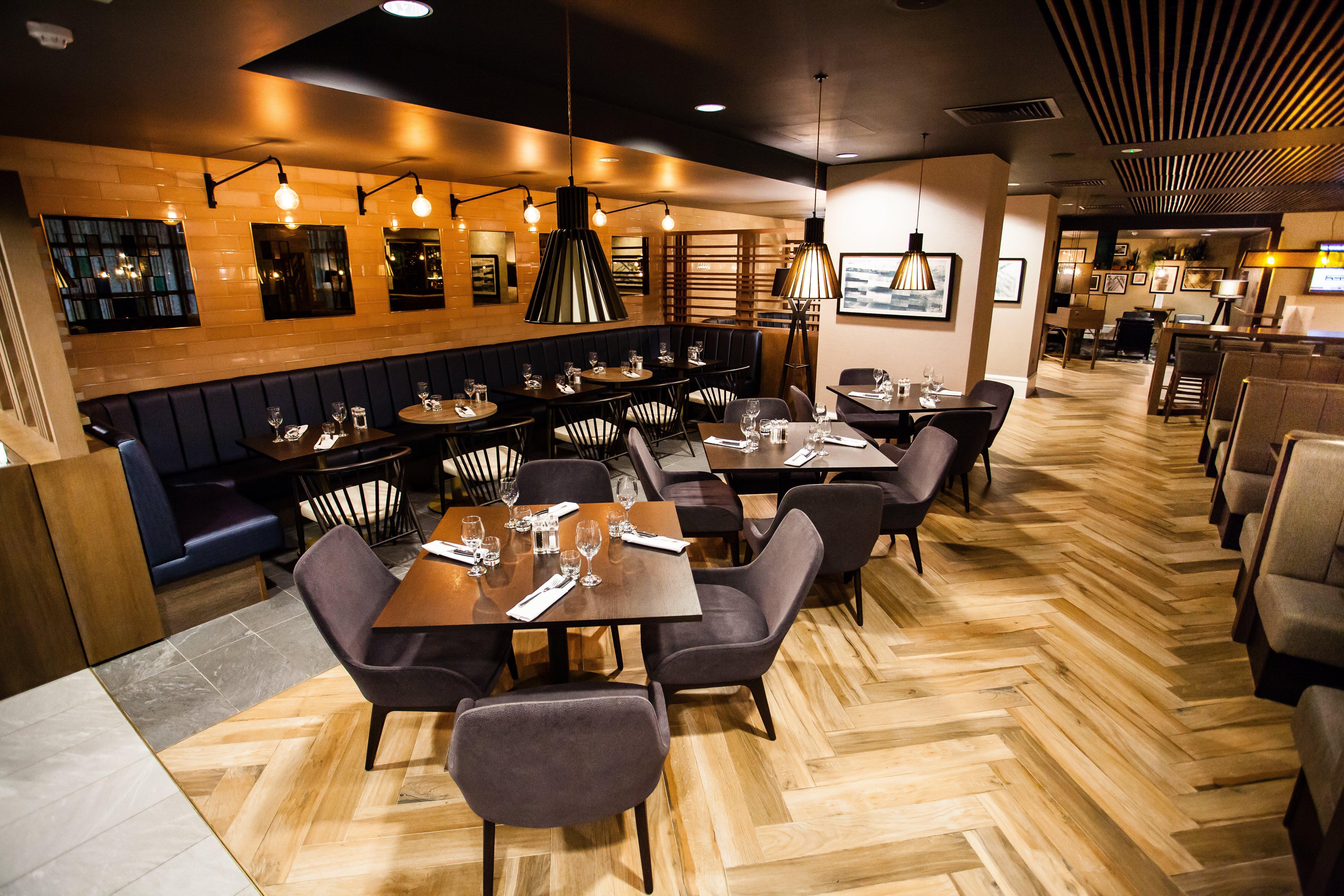 Crowne Plaza Leeds By Ihg Hotel Exterior foto