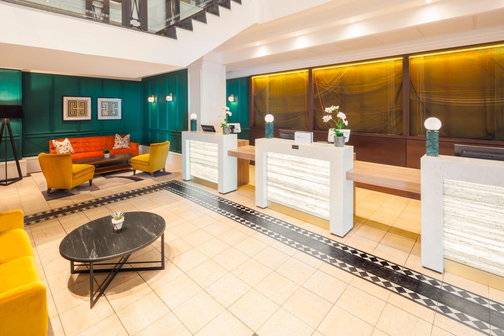 Crowne Plaza Leeds By Ihg Hotel Exterior foto