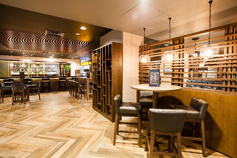 Crowne Plaza Leeds By Ihg Hotel Exterior foto