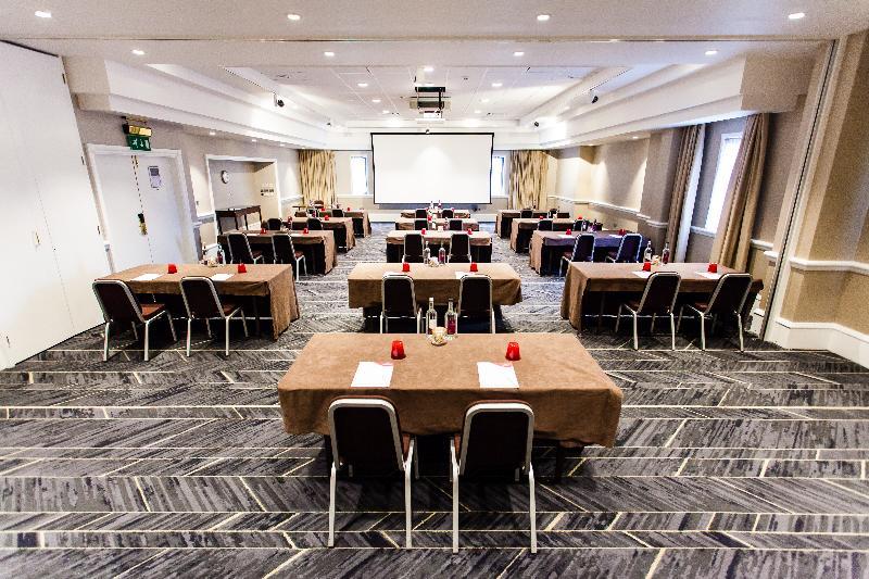 Crowne Plaza Leeds By Ihg Hotel Exterior foto